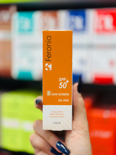 کرم ضد آفتاب فرونیا SPF50 فاقد چربی شماره ۲ بژ طبیعی