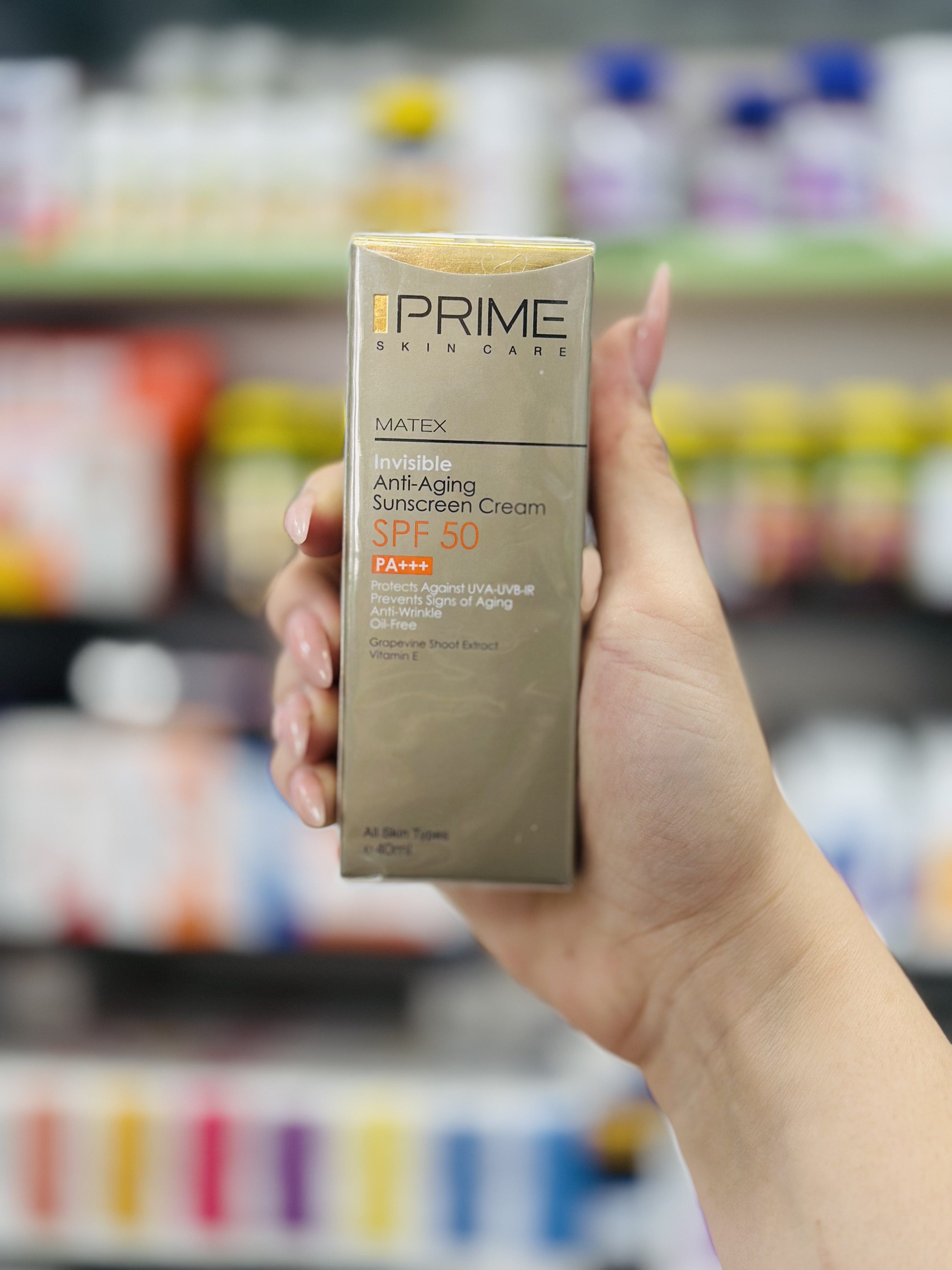 کرم ضد آفتاب جوان کننده SPF50 (بی رنگ) پرایم