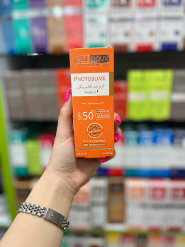 کرم ضد آفتاب رنگی فوتوزوم SPF50 (بژ متوسط) فیس دوکس