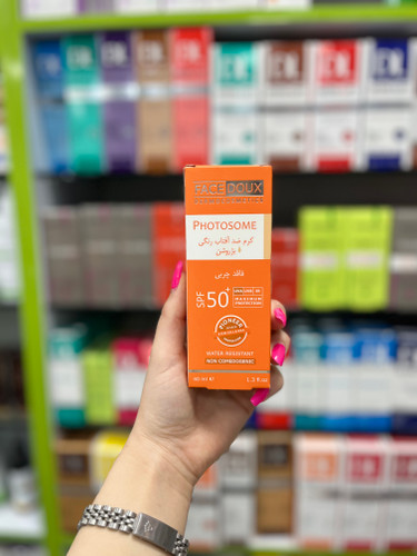 کرم ضد آفتاب رنگی فوتوزوم SPF50 (بژ روشن 02) فیس دوکس