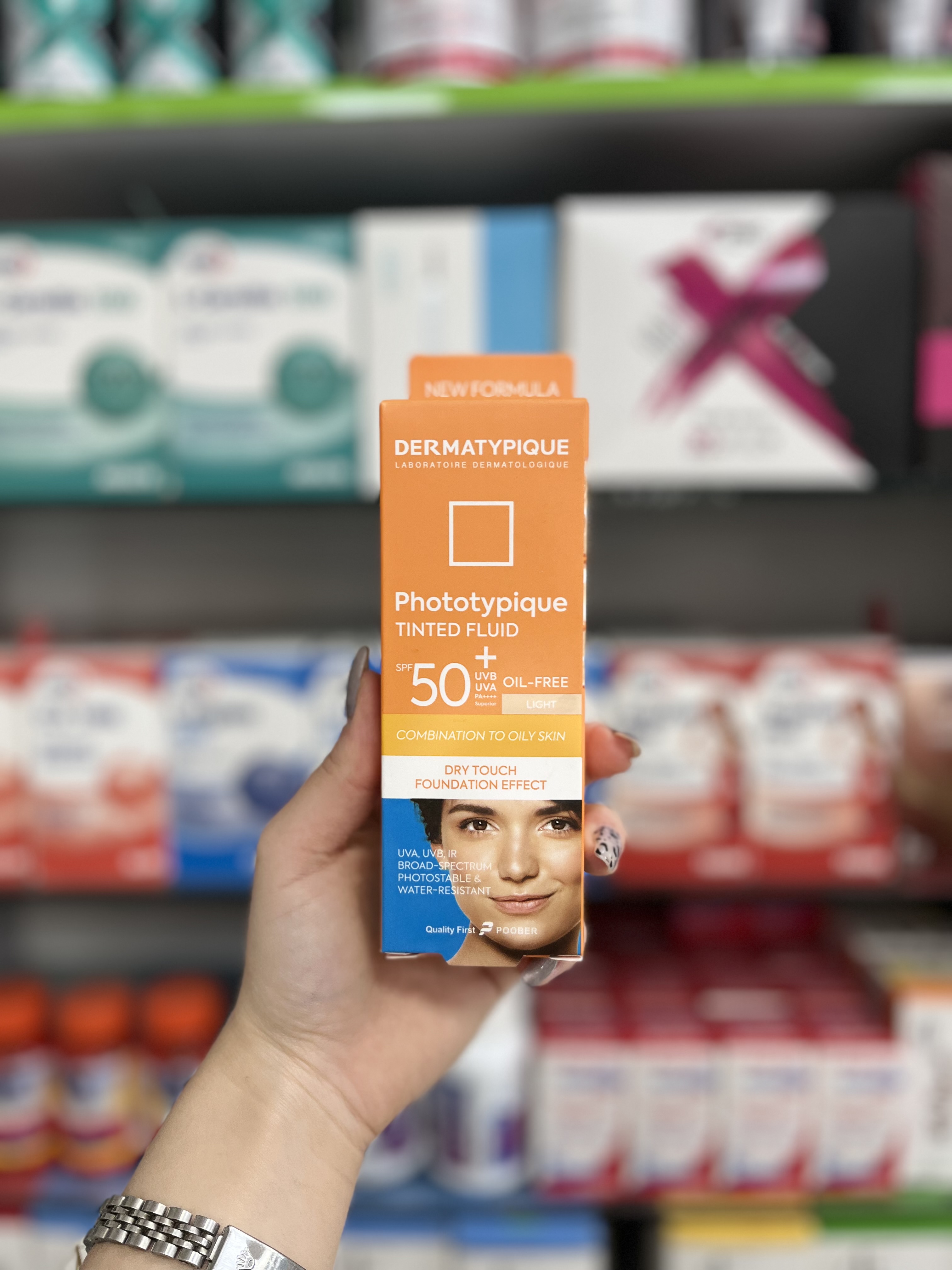 فلویید ضد آفتاب پوست چرب SPF50 (بژ روشن) درماتیپیک